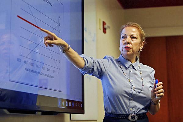 Dr. Nursen Zanca teaches in a classroom